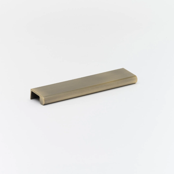 LINCOLN - Brass furniture handle by Lo & Co Interiors - view 3